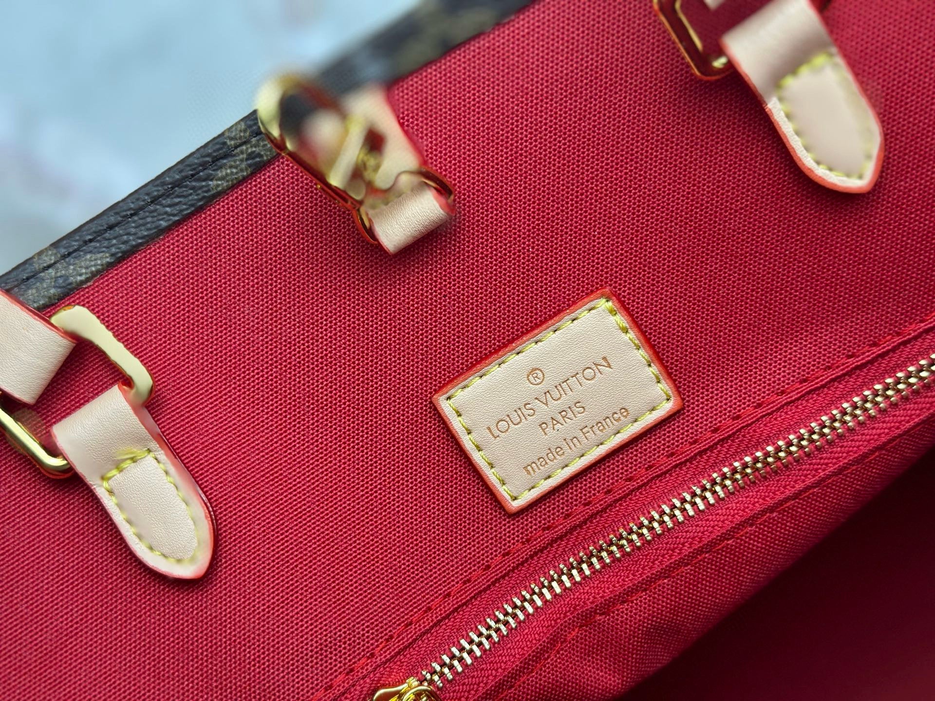 Louis Vuitton OnTheGo MM – Takashi Murakami Cherry Blossom Monogram Canvas