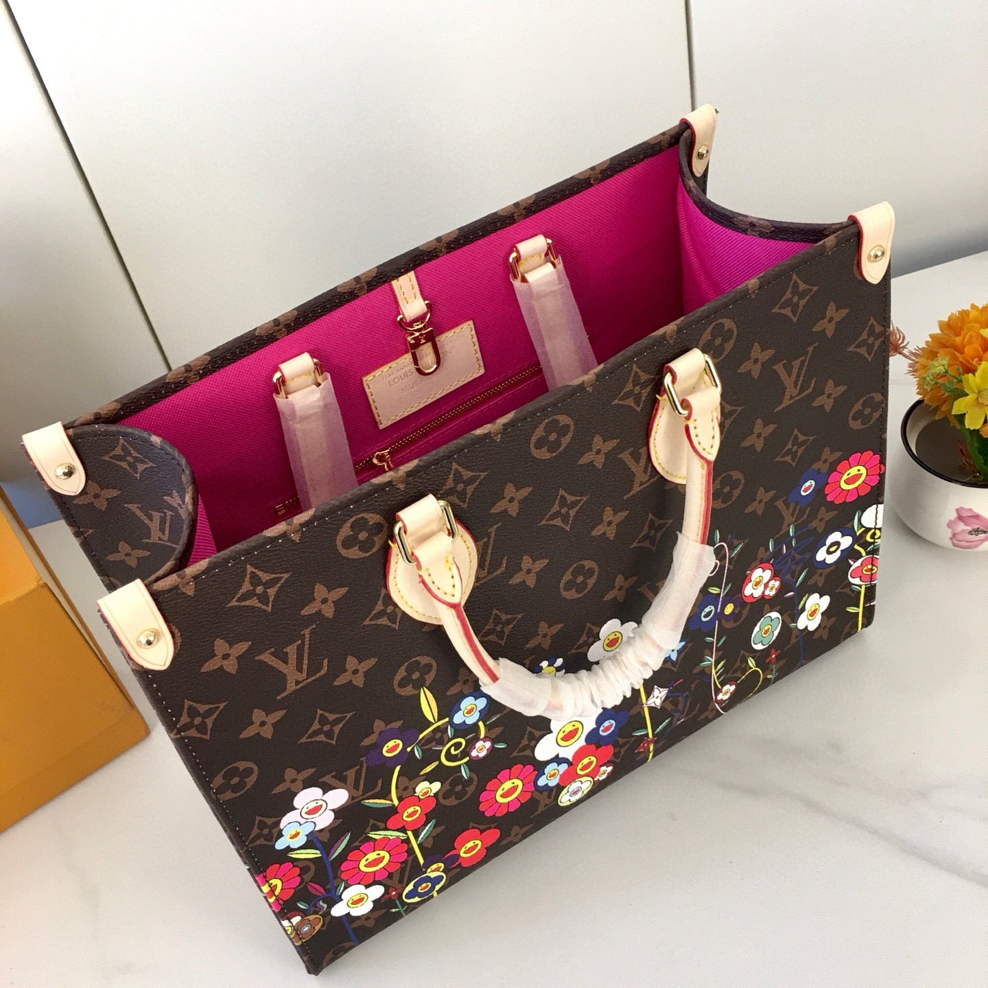 Louis Vuitton x Takashi Murakami 20th Anniversary OnTheGo GM – Flower Garden Print