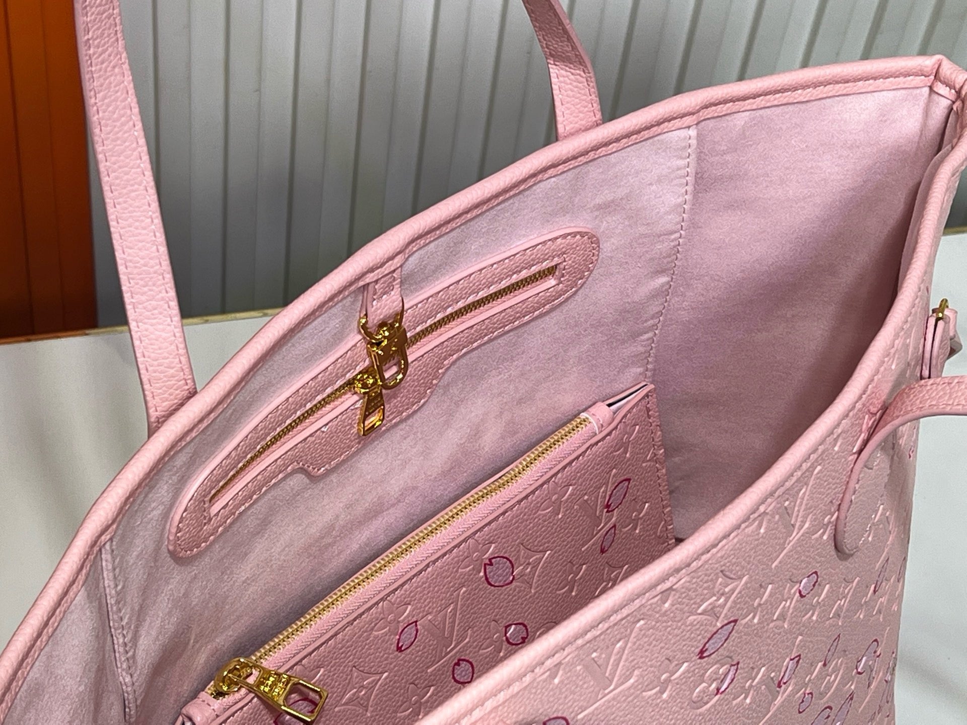 Louis Vuitton Neverfull MM in Cherry Blossom Embossed Monogram