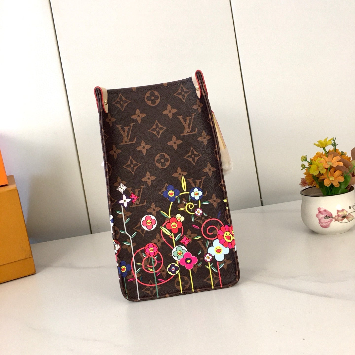 Louis Vuitton x Takashi Murakami 20th Anniversary OnTheGo GM – Flower Garden Print